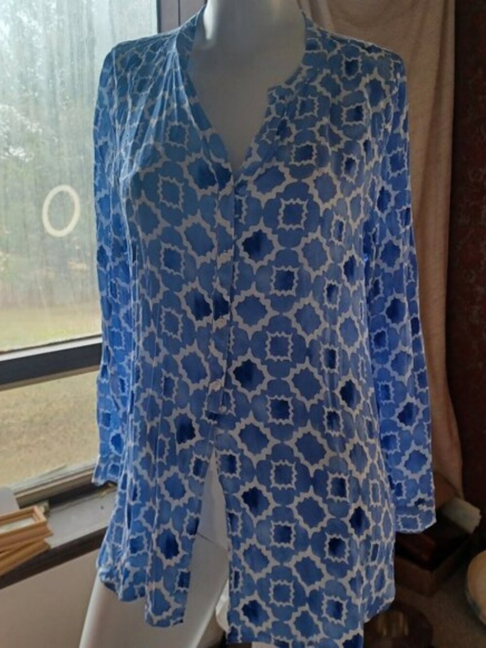 Alfred Sung designer rayon top L